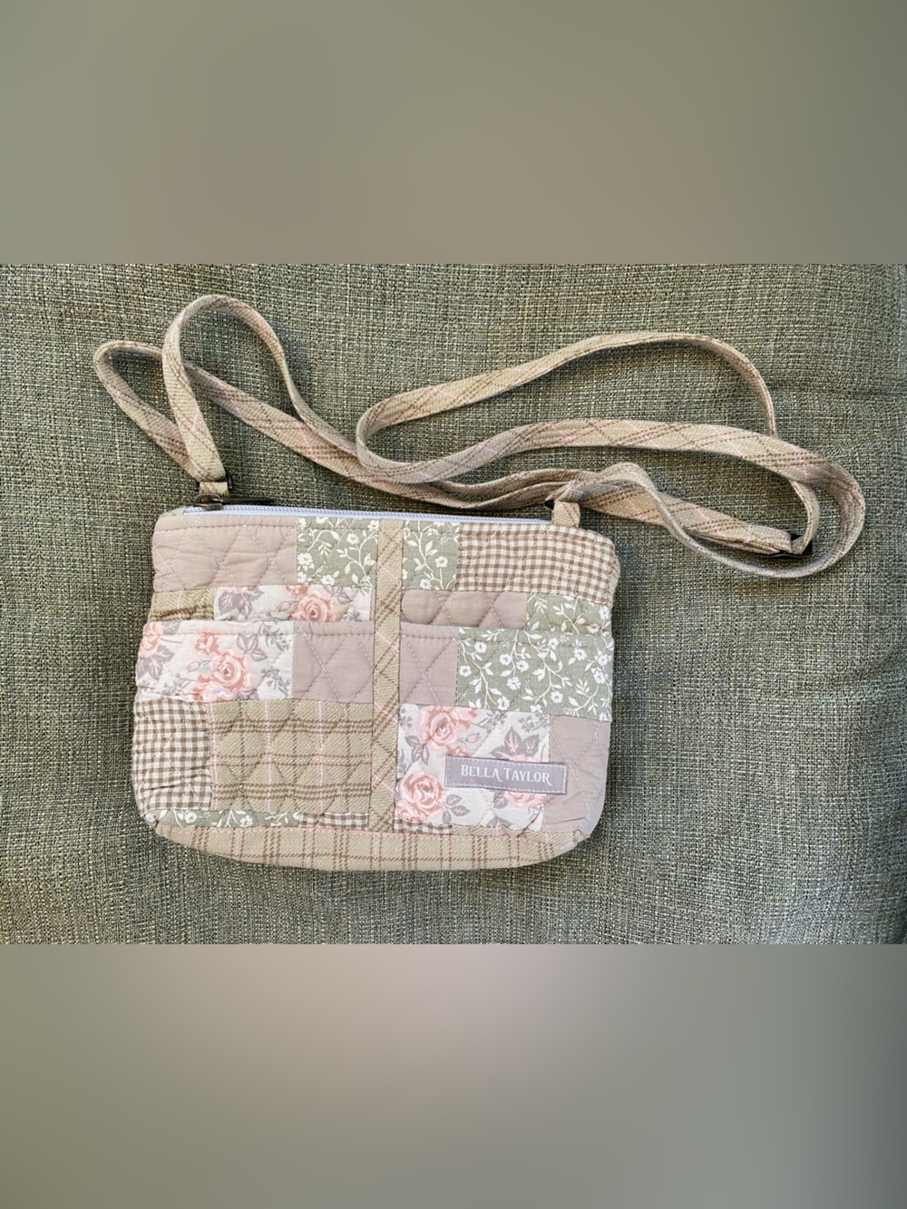 Bella Taylor Crossbody Purse